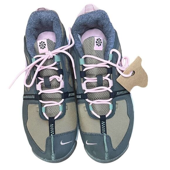 Nike Green & Pink Free Terra Vista Sneakers NWOB Size 9 - Picture 5 of 10